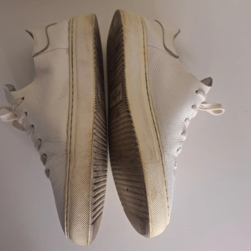 Anthropologie SE Poppy pebbled leather  sneeker SZ 9.5 - Picture 7 of 9